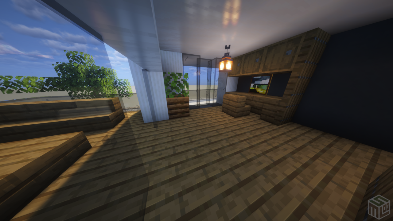 内装2階。ウッドデッキとデスク。